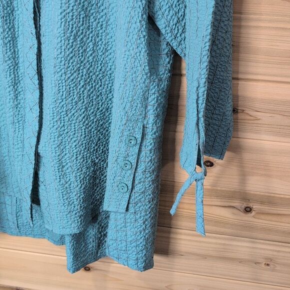 Habitat Top Womens Small Blue Button Front Art Crinkle Blouse - Picture 3 of 9